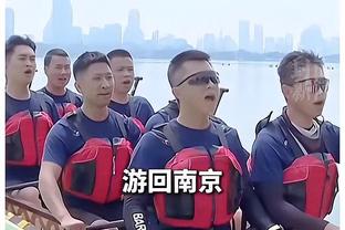 曼联0-2维拉半场数据：射门7-6，射正3-2，角球1-4